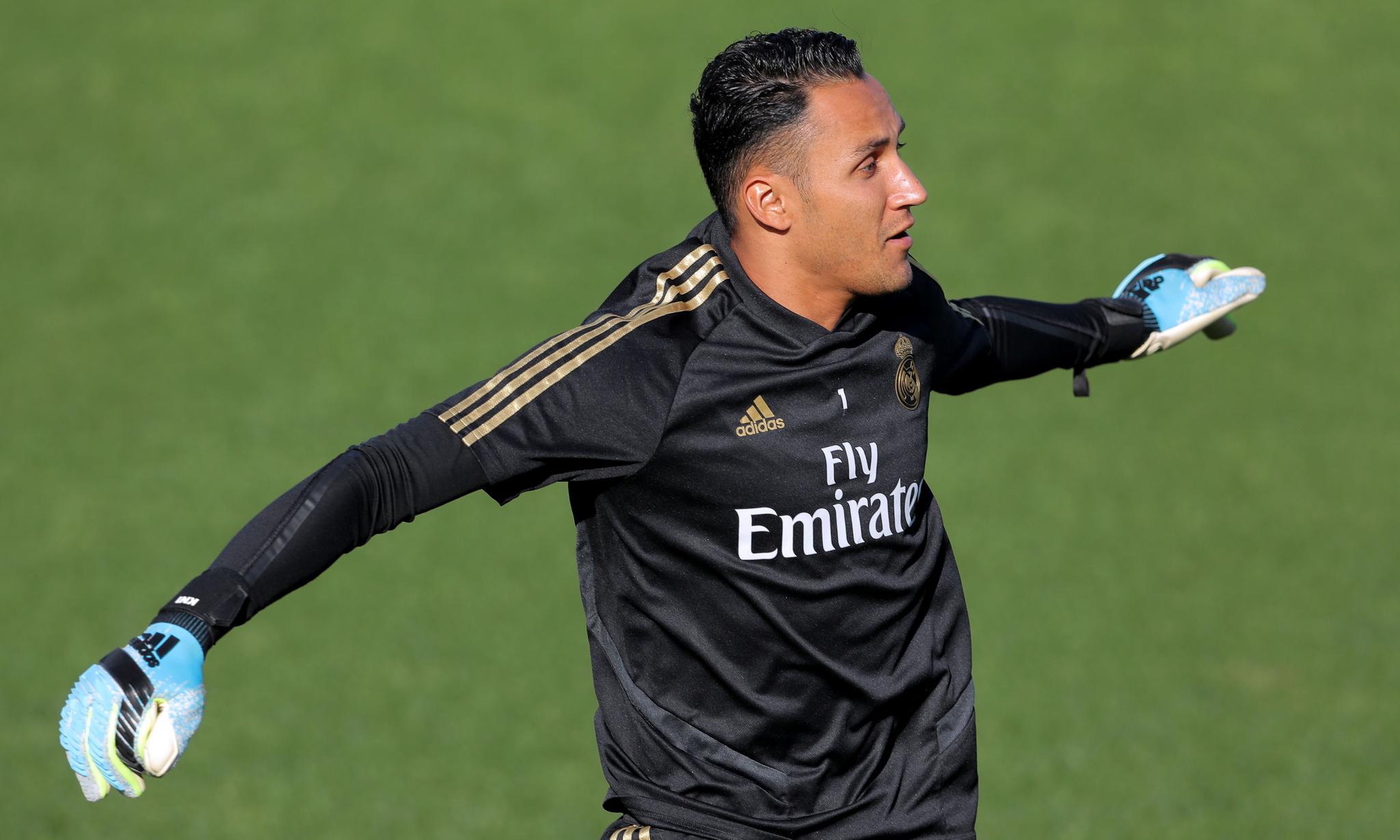 亚博体育平台-赛后孟菲斯灰熊备战西甲；调整名单细节曝光；球迷炸锅；团队化学反应显著