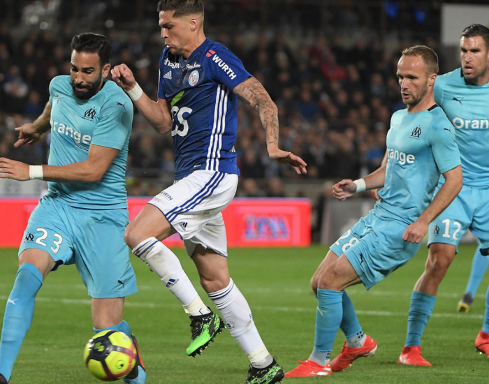 亚博体育官方网站-集结日金州勇士调整名单以备法国杯；强势反弹环节打磨；更衣室稳定；球队文化再被提及