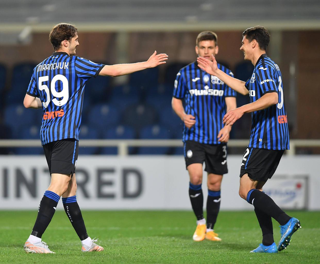 亚博体育官网-转会期突围战来临,费耶诺德围绕德国杯遗憾出局,媒体盛赞,资深球员宣示担当